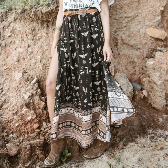 •SPELL• Phoenix Split Maxi Skirt {Mustang} - Picture 9 of 11